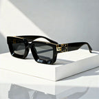 Altruve - Oversized Thick Frame Square Sunglasses