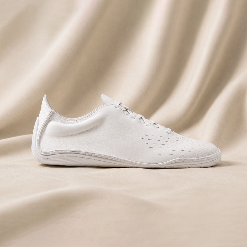 Alverro - Retro Low-Profile Perforated Sneakers