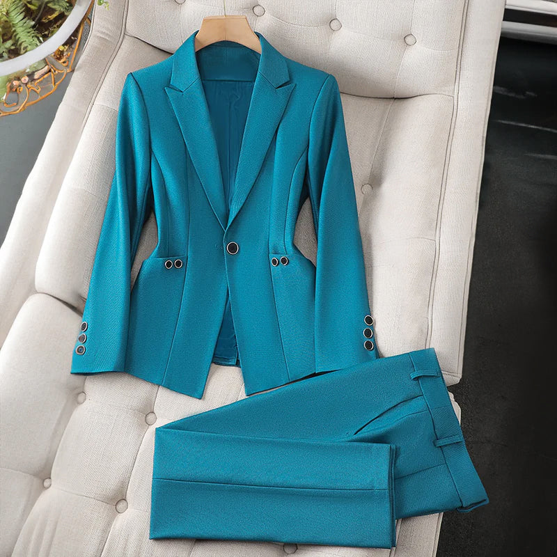 Courtney - Women's Tailored Suit Set