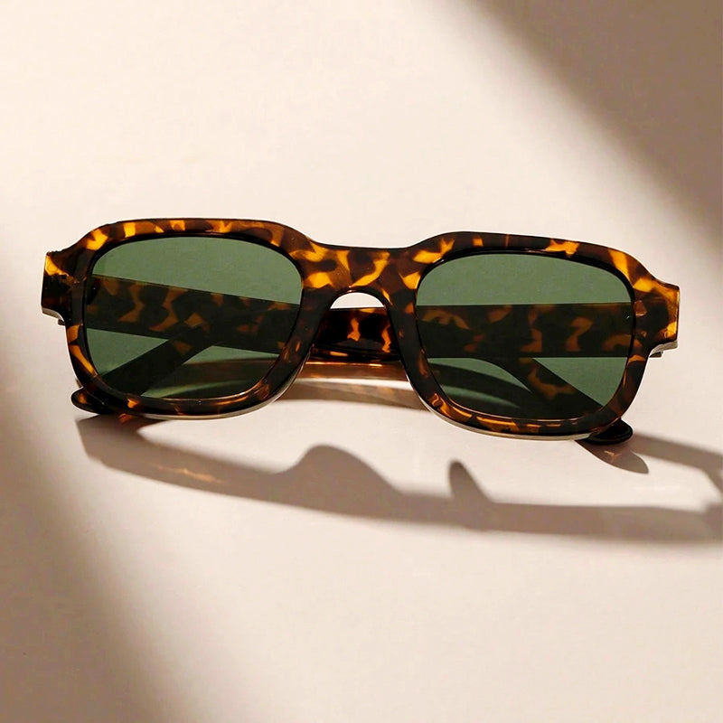 Graham - Unisex Bold Square Sunglasses