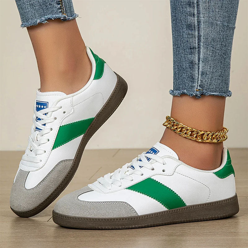 Kinley - Women's Vintage Court Style Sneakers