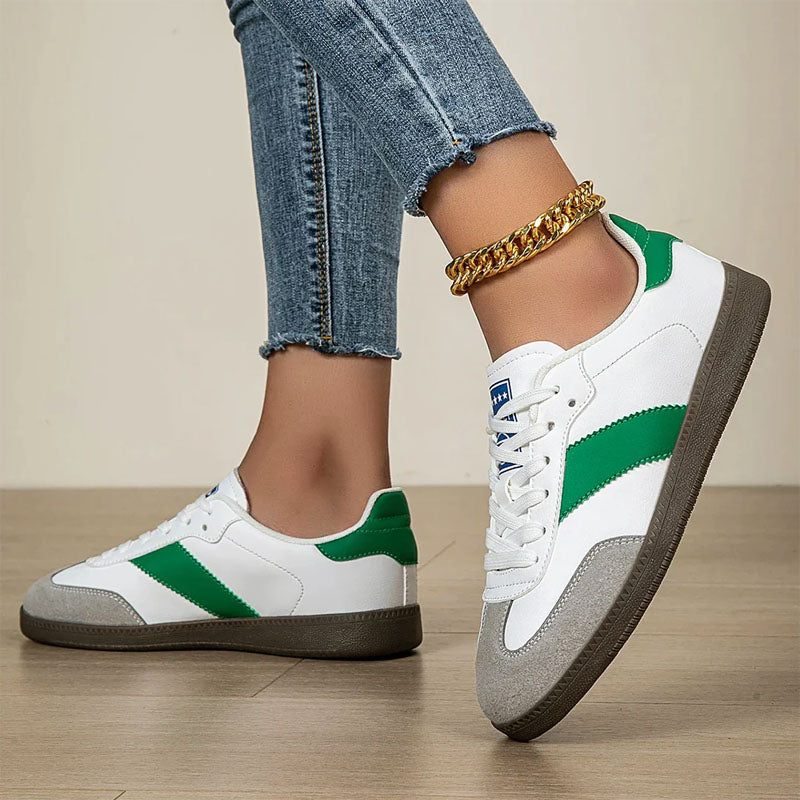 Kinley - Women's Vintage Court Style Sneakers