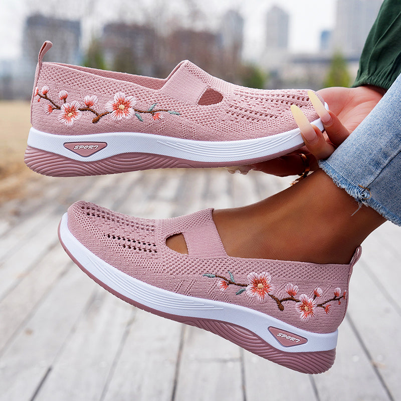 Paisley - Women's Floral Embroidered Knit Walking Shoes