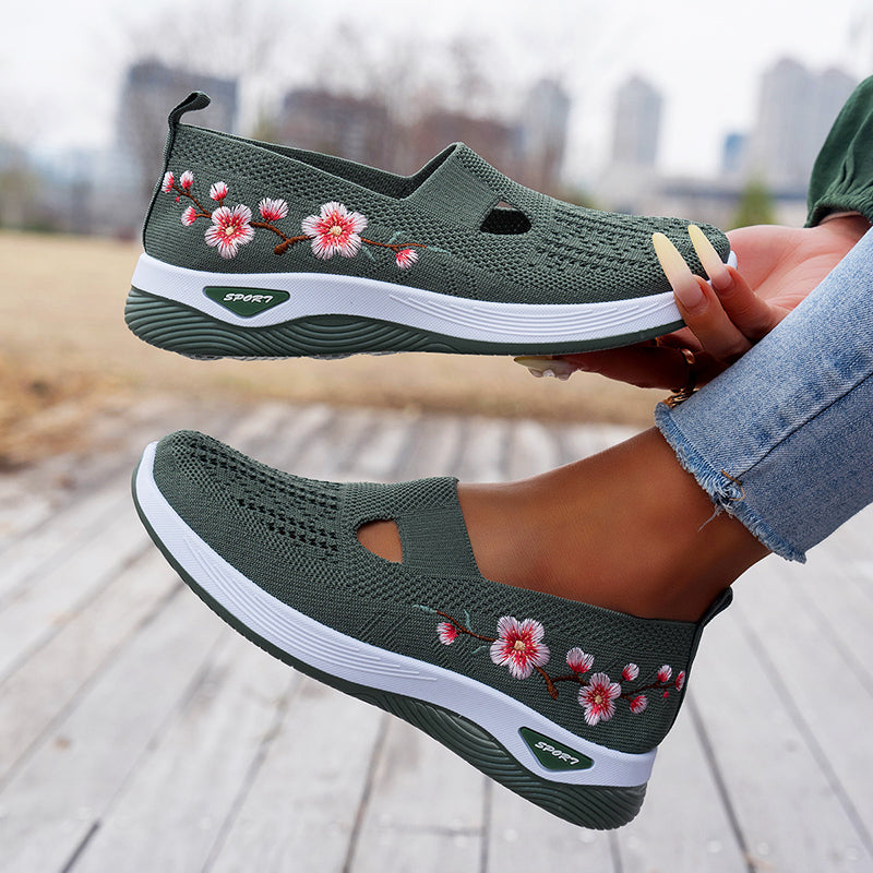 Paisley - Women's Floral Embroidered Knit Walking Shoes