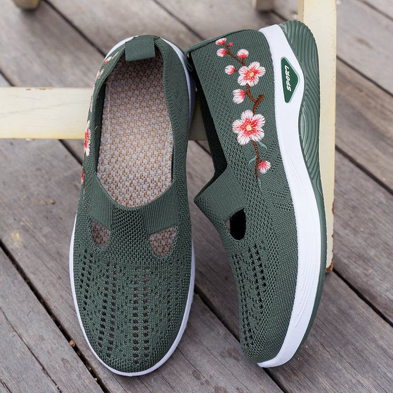 Paisley - Women's Floral Embroidered Knit Walking Shoes