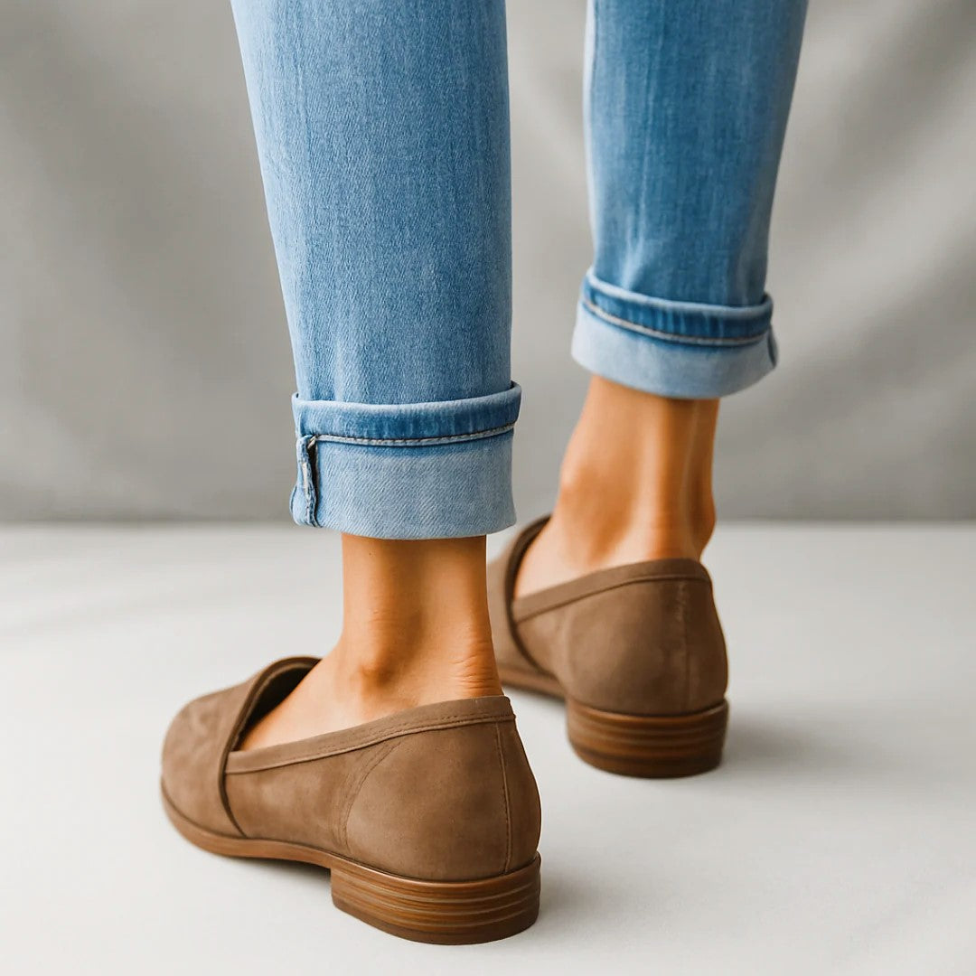 Taylor - Women's Pointed Toe Suede Loafers