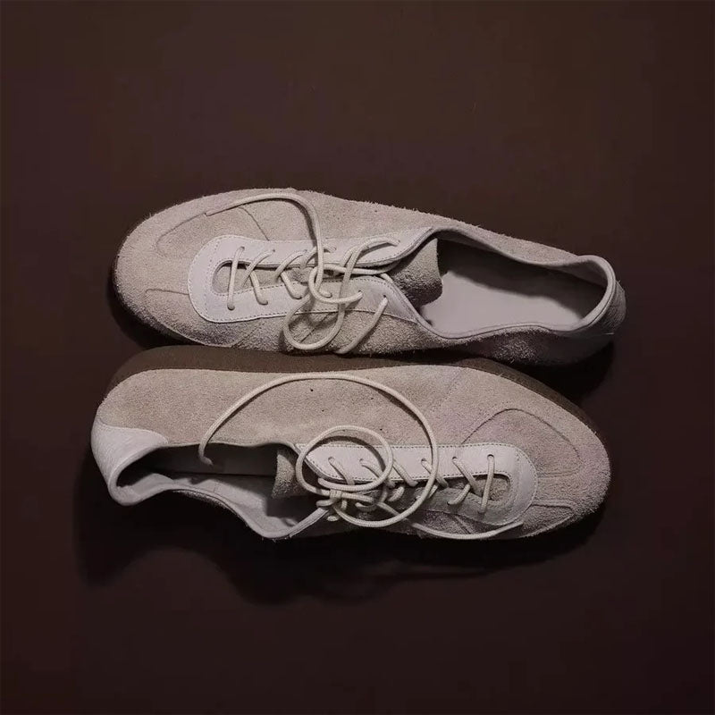 Velorien - Vintage Low-Top Sneakers