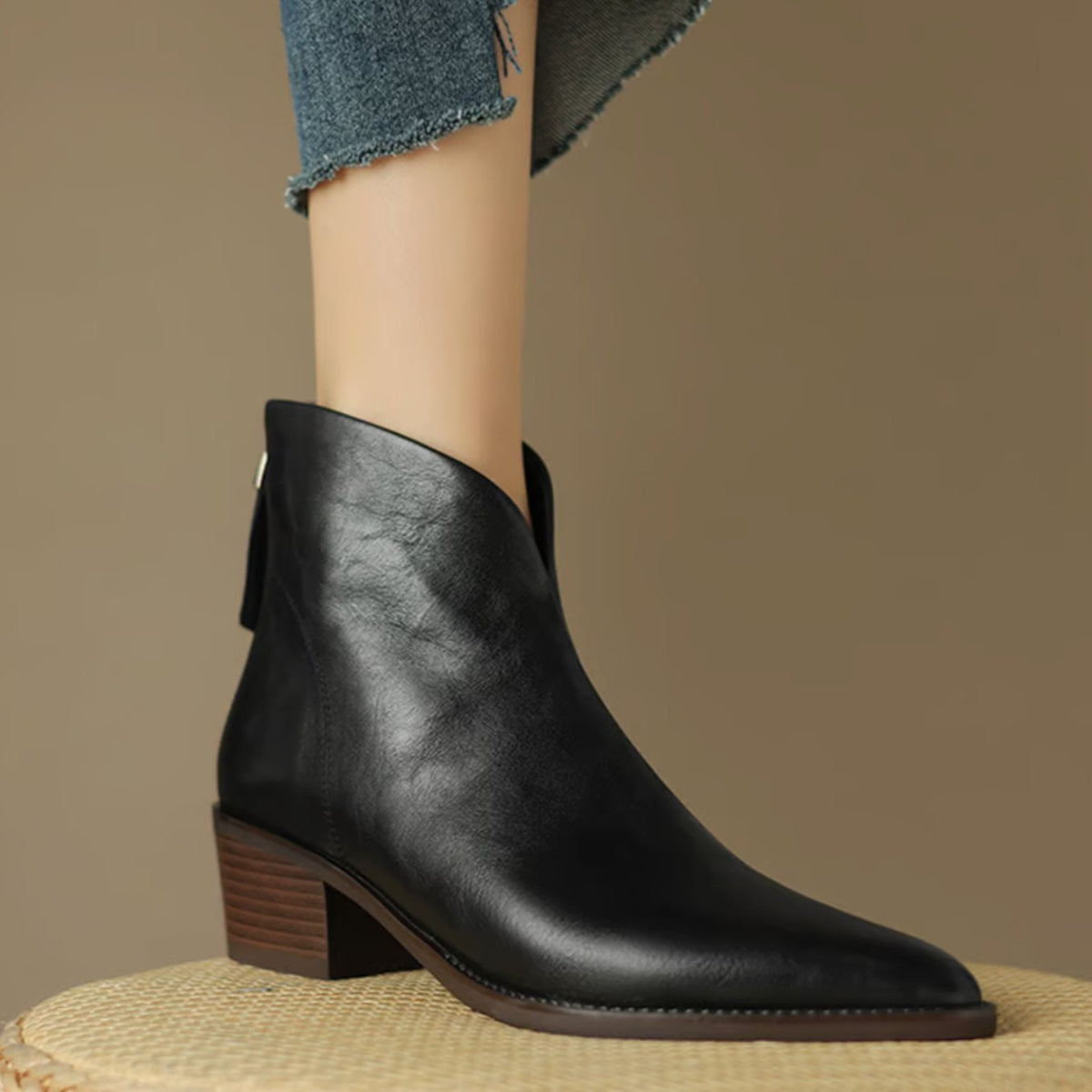 Ayesha - Women's Pointed-Toe Ankle Boots with Rear Zip Closure
