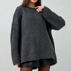 Brianna - Women's Oversized Crew Neck Chunky Knit Sweater 1