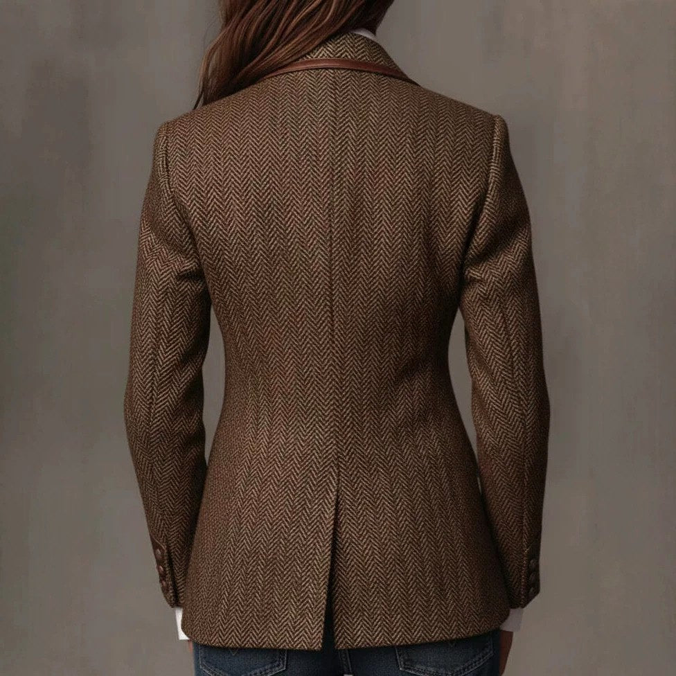 Caroline - Women's Herringbone Contrast Lapel Fitted Blazer 4