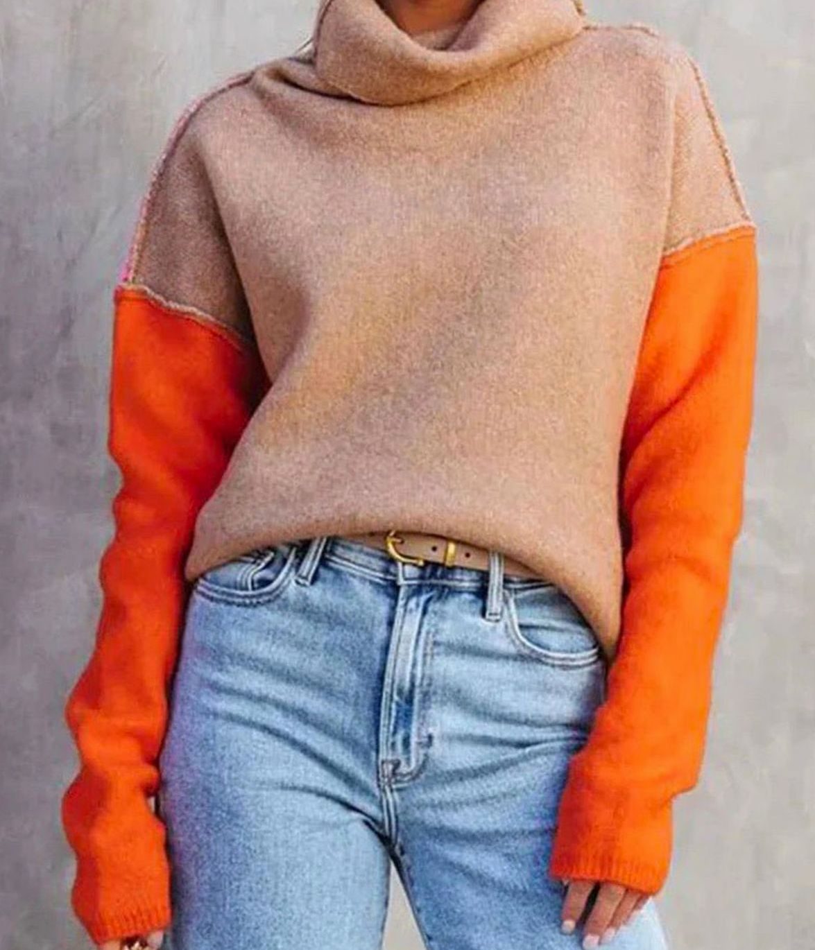 Cher - Women's Oversized Turtleneck Color-Block Knit Sweater