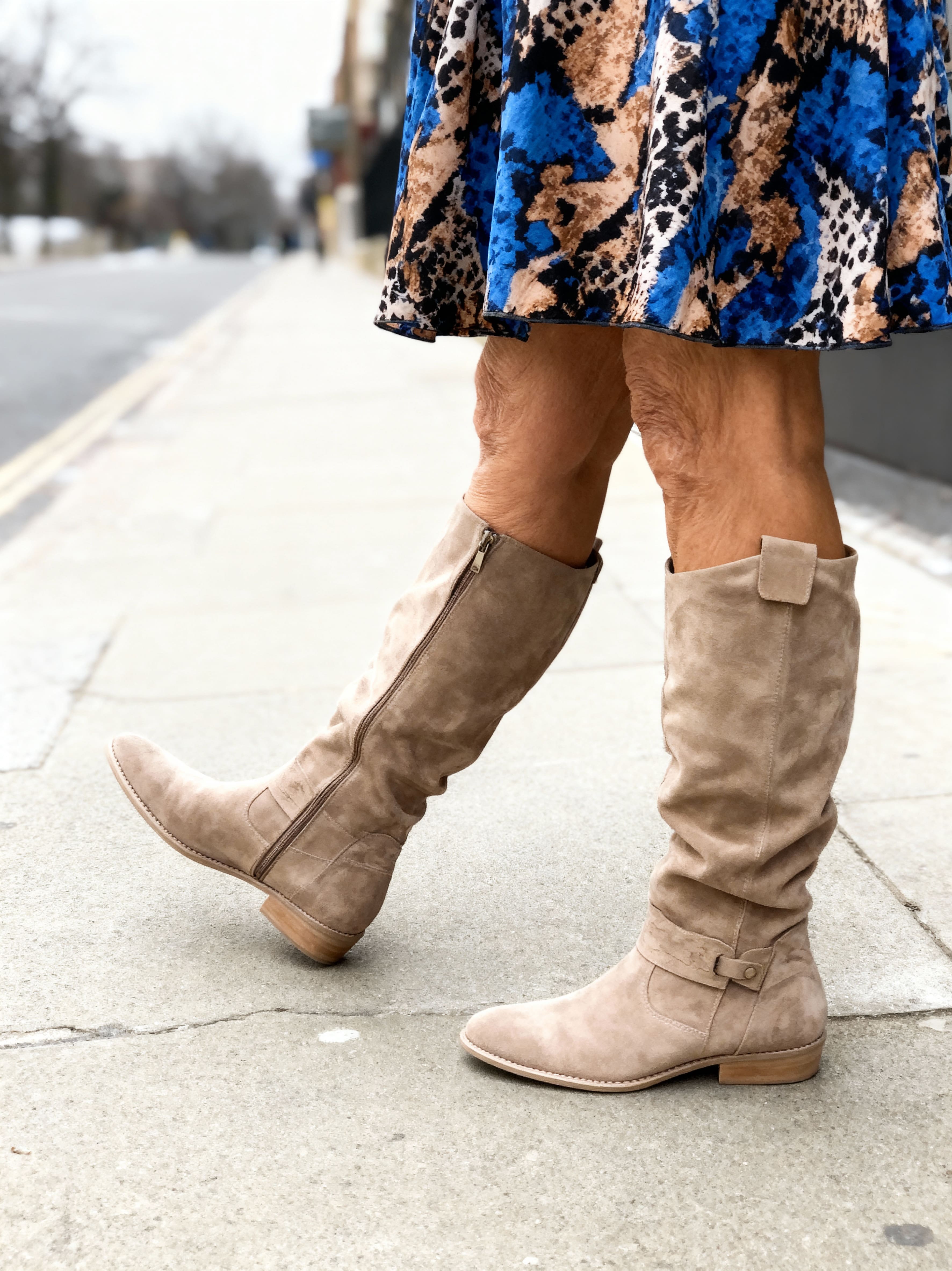 Daisy - Women's Suede Knee-High Boots with Side Zipper