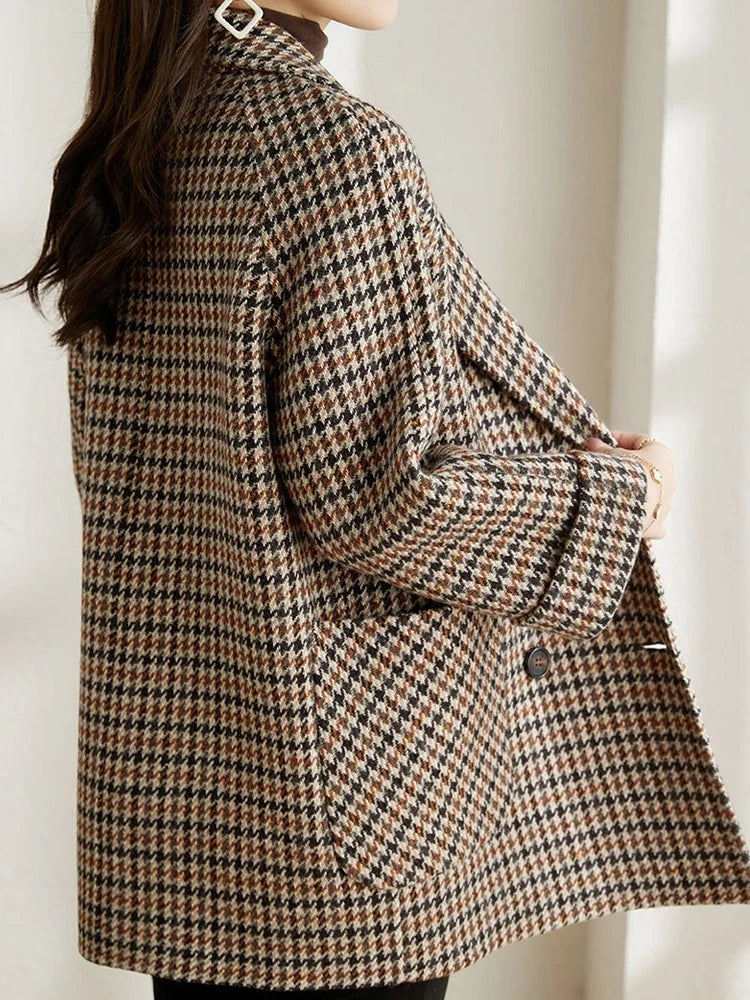Gwendolyn - Women's Houndstooth Notch-Lapel Blazer