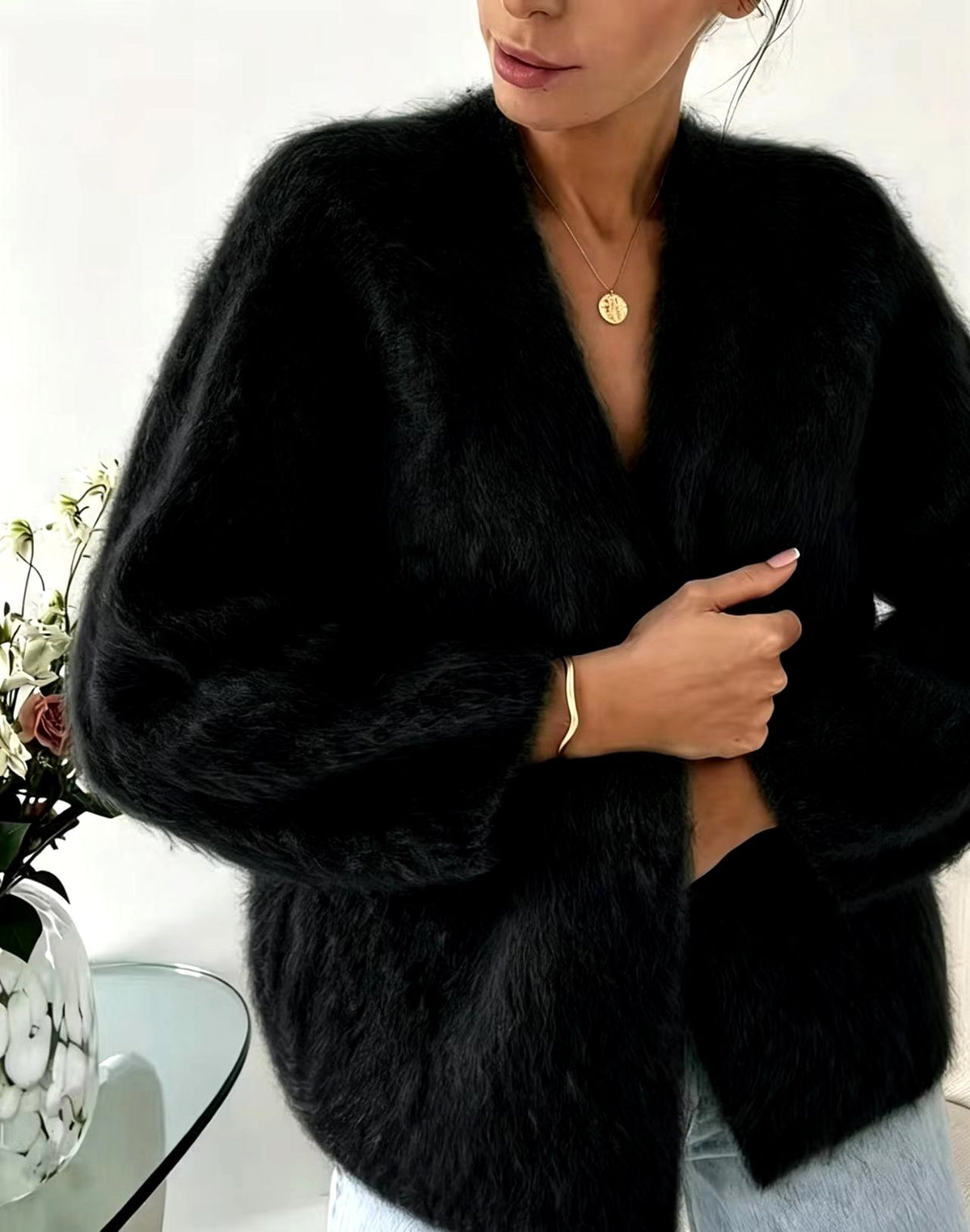Lis - Women’s Fuzzy Relaxed Fit Cardigan 3