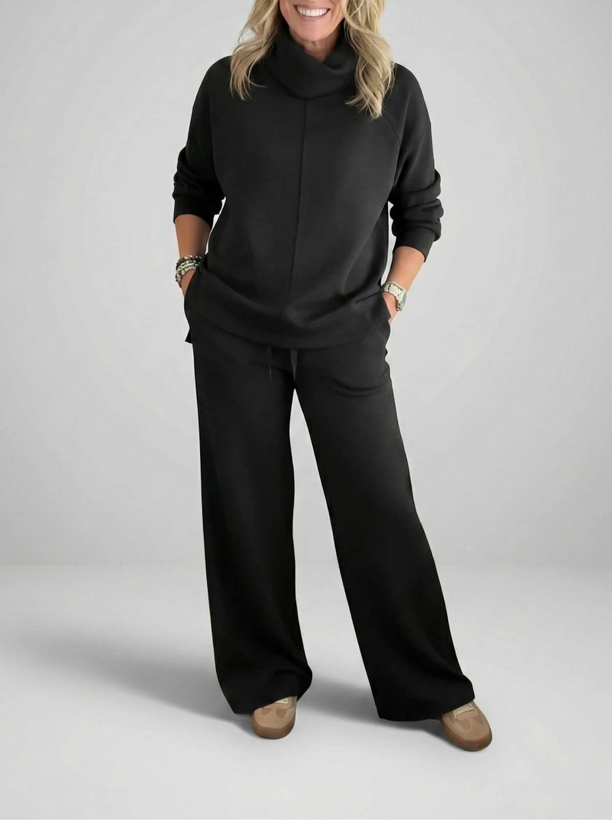 Quinley - Women's Turtleneck Pullover and Wide-Leg Pants Set