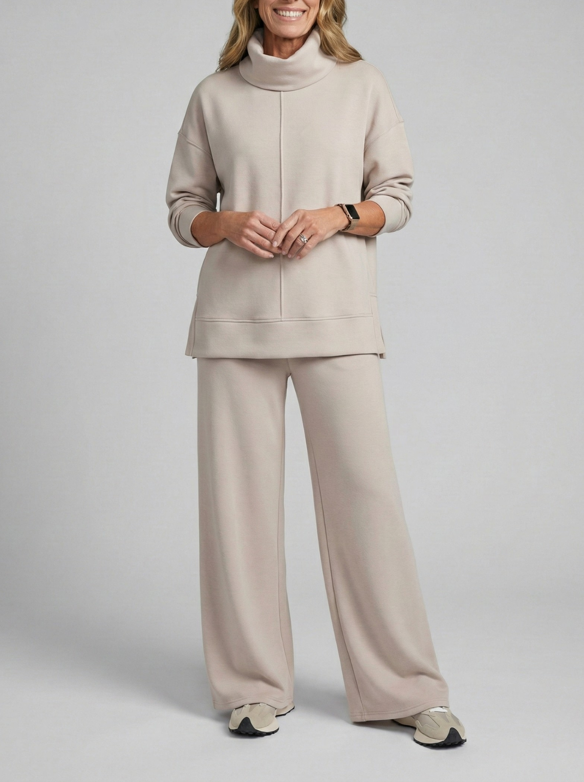 Quinley - Women's Turtleneck Pullover and Wide-Leg Pants Set