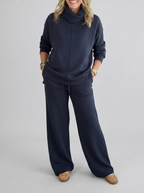 Quinley - Women's Turtleneck Pullover and Wide-Leg Pants Set