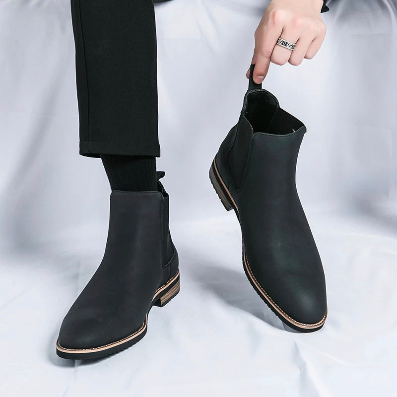Ramon - Men's Chelsea Boots with Contrast Sole
